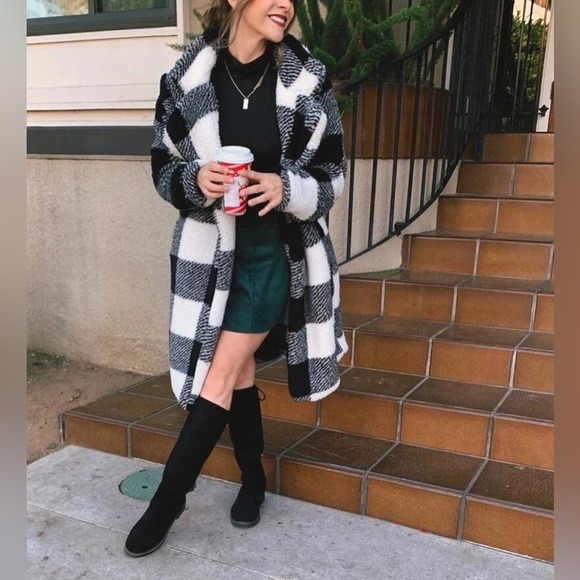 Warm and versatile Teddy Coat - Picture 5 of 7